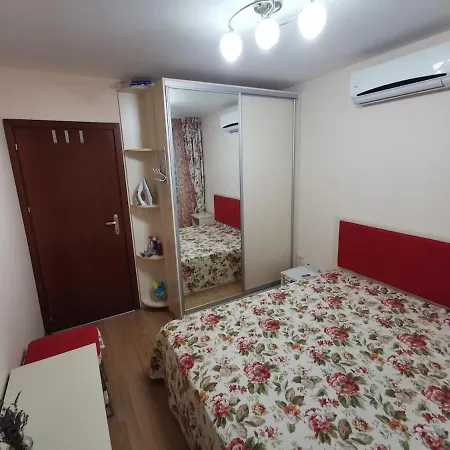 Garden Of Eden Panorama Apartman Szveti Vlasz